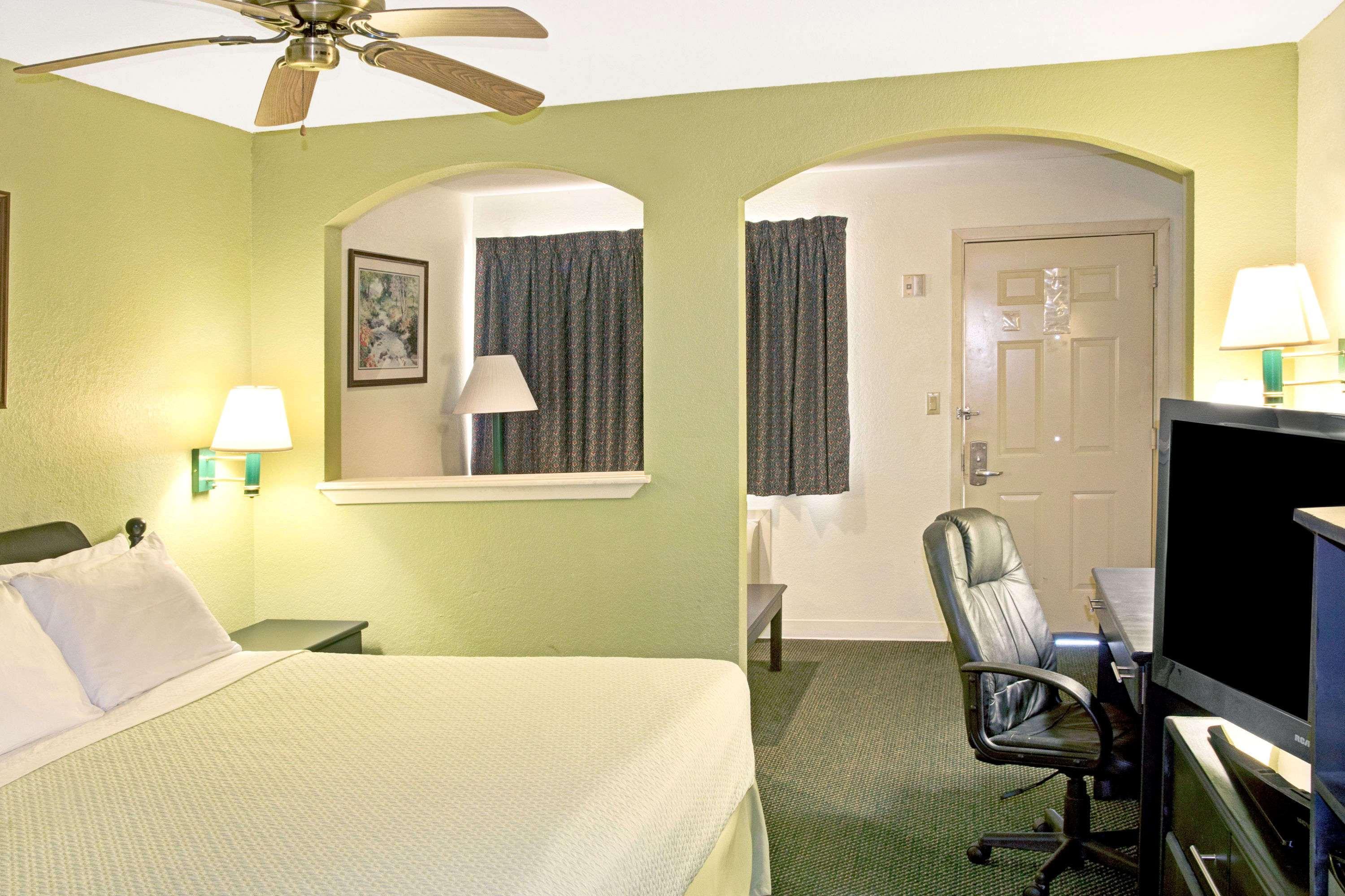 Days Inn By Wyndham El Campo Tx Ngoại thất bức ảnh